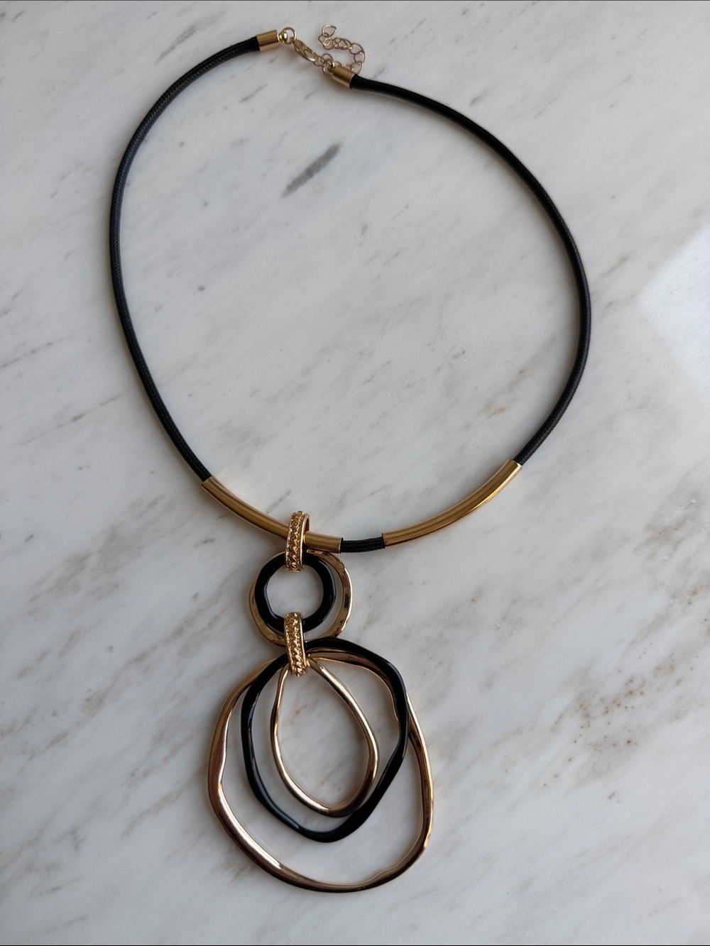 Geometric Contemporary Gold and Black Metal Circle Statement Pendant Necklace - Picture 4 of 4